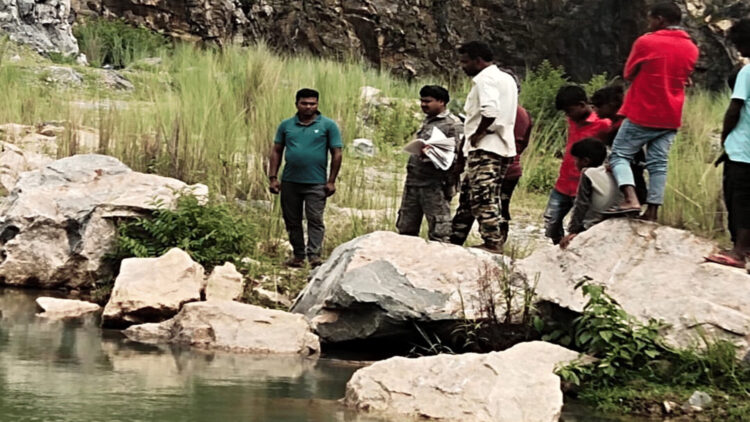 हजारीबाग अज्ञात शव बरामद, मां बच्चे की हुई पहचान!