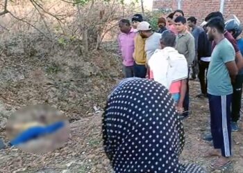 रामगढ़ में युवक की हत्या से सनसनी !
