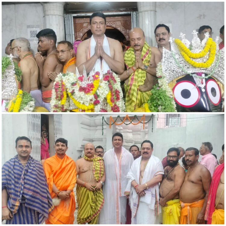 बड़कागढ़ स्थित ऐतिहासिक श्री जगन्नाथ स्वामी मंदिर में महाप्रभु !