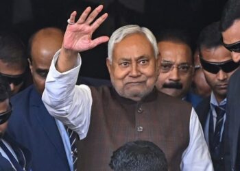 पटना के JDU कार्यालय में तोड़फोड़ !