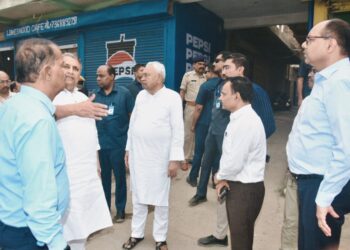 पटना साहिब रेलवे स्टेशन से पटना घाट तक निर्माणाधीन संपर्क पथ का निरीक्षण !