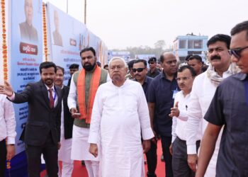 बिहार मुख्यमंत्री समृद्धि यात्रा के तहत अररिया में आयोजित जन संवाद कार्यक्रम में शामिल हुए !