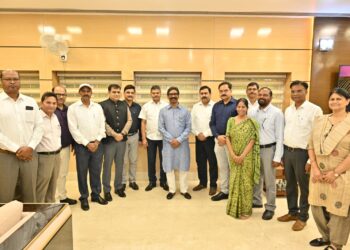 मुख्यमंत्री हेमन्त सोरेन से आईएएस में नव प्रोन्नत झारखंडअधिकारियों ने की मुलाकात !