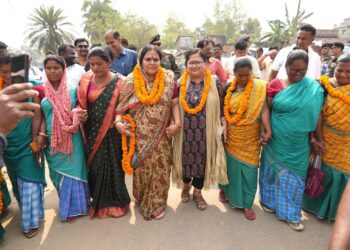 महागामा में मंत्री दीपिका पांडेय ने जल संसाधन एवं आधारभूत संरचना से जुड़ी योजनाओं का शिलान्यास किया !