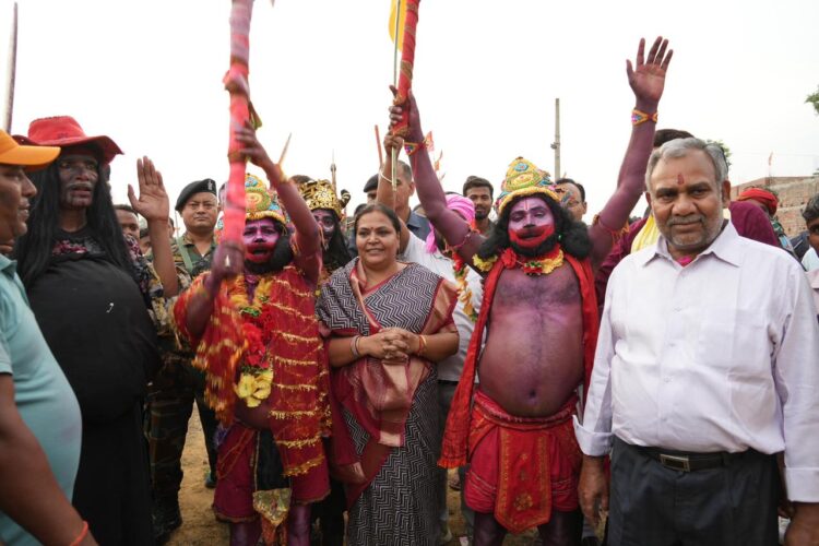 राम नवमी पर महागामा में भव्य शोभा यात्रा में हुई सहभागिता !