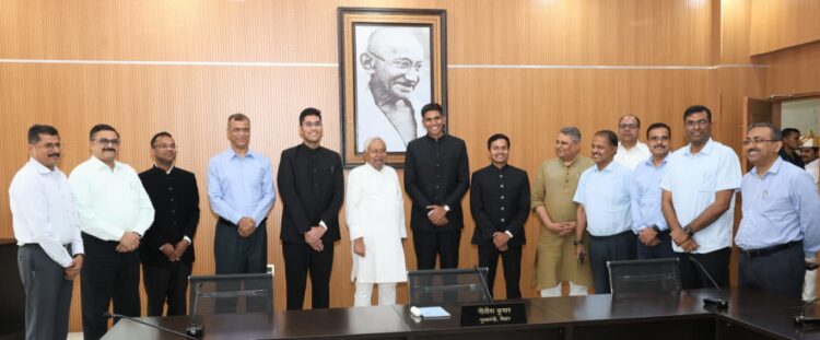 बिहार सीएम से वर्ष 2024 बैच के बिहार कैडर के भारतीय वन सेवा के प्रशिक्षु अधिकारियों ने मुलाकात की !