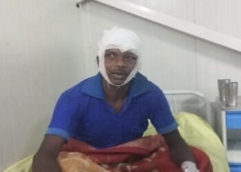 डायन होने के शक में भतीजे ने अपने ही चाचा-चाची पर हमला कर दिया !