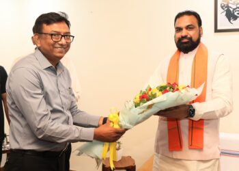 बिहार मुख्यमंत्री से मुलाकात करनेवालों का लगा तांता !