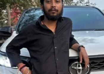 झारखंड राज्य में फॉर्च्यूनर से लूटपाट करने पहुंचे अपराधी !