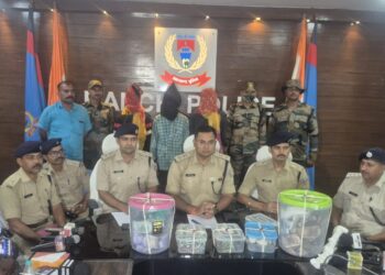 सुरक्षा प्रहरी बिरसा मुण्डा की हत्या किसी अज्ञात अपराधकर्मी के द्वारा कर दी गई !