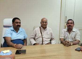 वरिष्ठ राजद नेता गौतम सागर राणा एवं प्रवक्ता कैलाश यादव ने मंत्री संजय प्र यादव से शिष्टाचार भेंट !