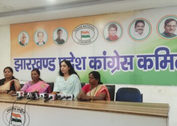 नेत्री यशस्विनी सहाय ने कहा कि देश में महिलाओं को राजनीतिक अधिकार दिलाने की असली पहल कांग्रेस ने की  !