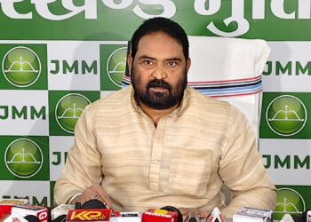 महंगाई, बेरोजगारी और कॉर्पोरेटपरस्ती ने देश को संकट में धकेला – विनोद पांडेय !