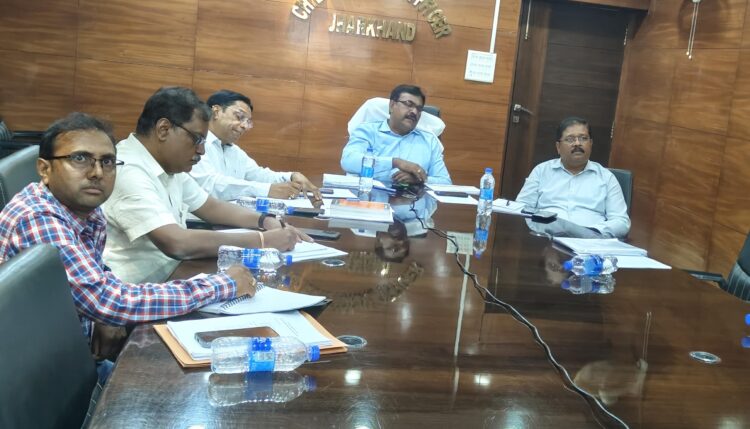 23 मई को सभी मतदान केंद्रों पर अन मैप्ड मतदाता सूची का प्रकाशन सुनिश्चित करें पदाधिकारी !