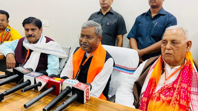 अपनी दुकानदारी बंद होने से कांग्रेस चिंतित और हताश – बाबूलाल मरांडी !